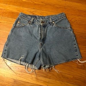 Levi’s 950 cropped shorts